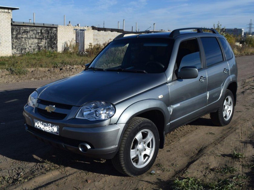 Нива Шевроле Люкс
