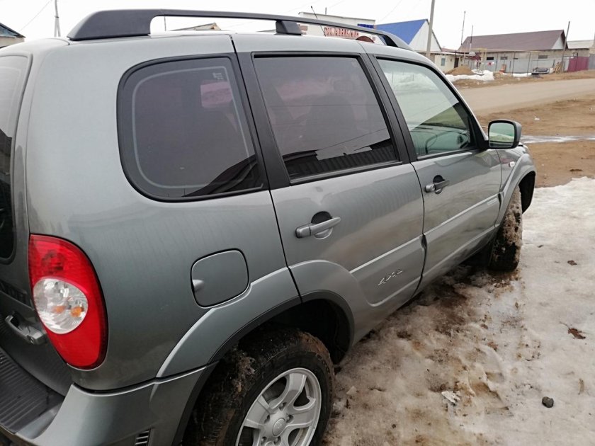 Нива Шевроле Люкс