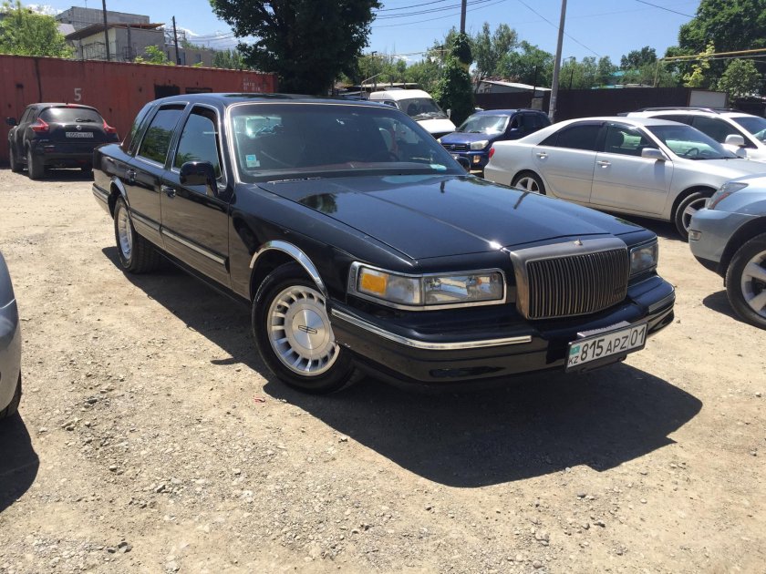 Lincoln Town car 1997