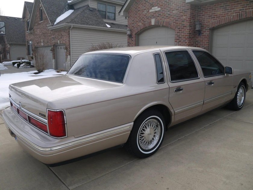 Lincoln Town car 1997