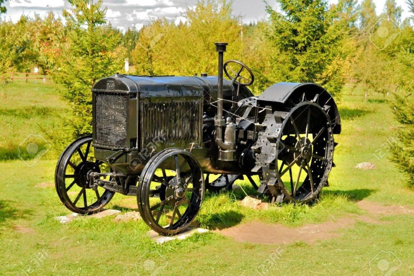 ДТ-20 трактор