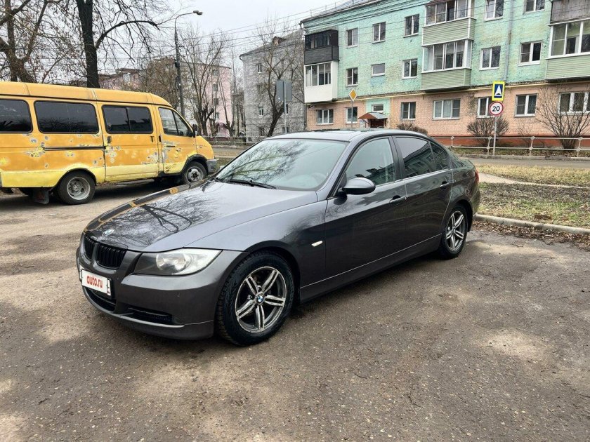 Бмв 320 2005