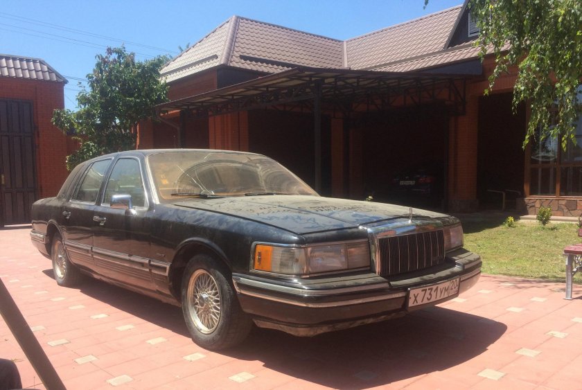 Lincoln Town car 1992