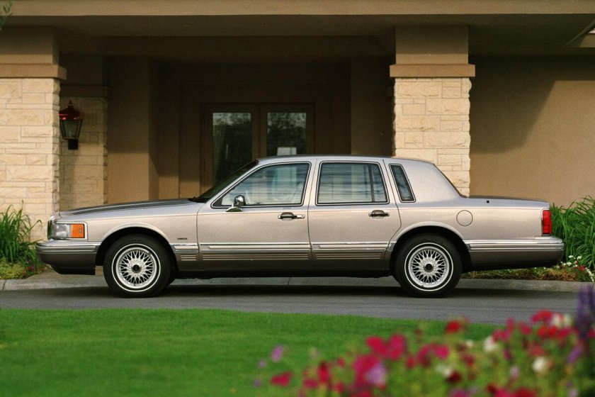 Lincoln Town car 1990