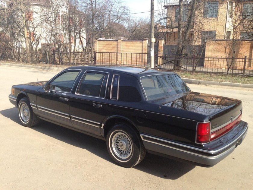 Lincoln Town car 1993