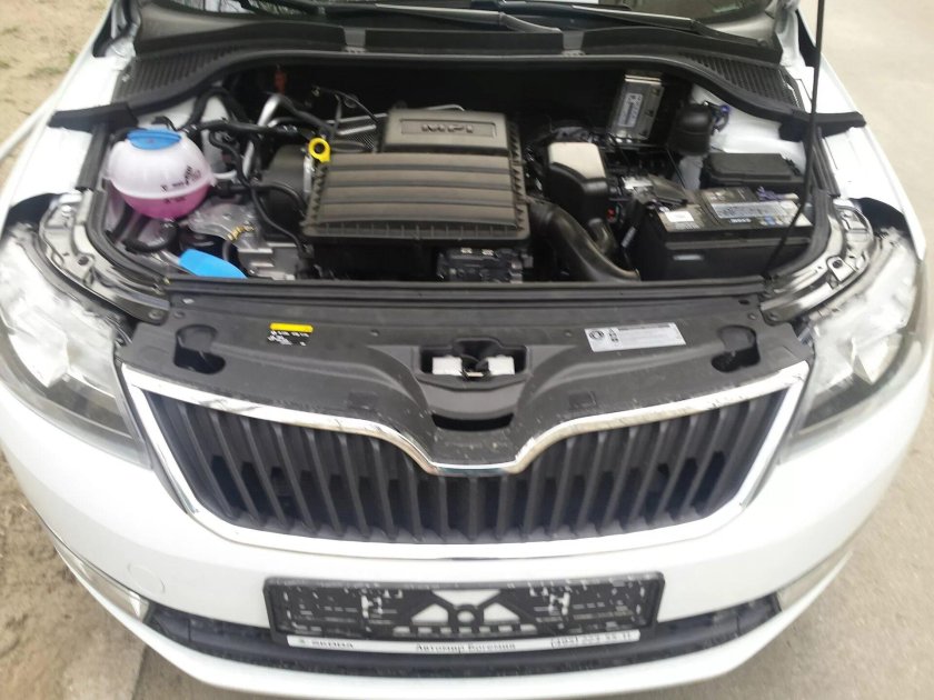 Шкода рапид 2014 под капотом