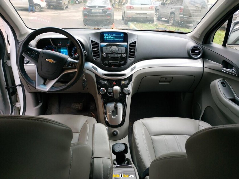 Шевроле Орландо 2012