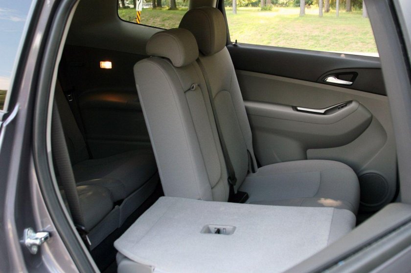 Chevrolet Orlando 2012 салон