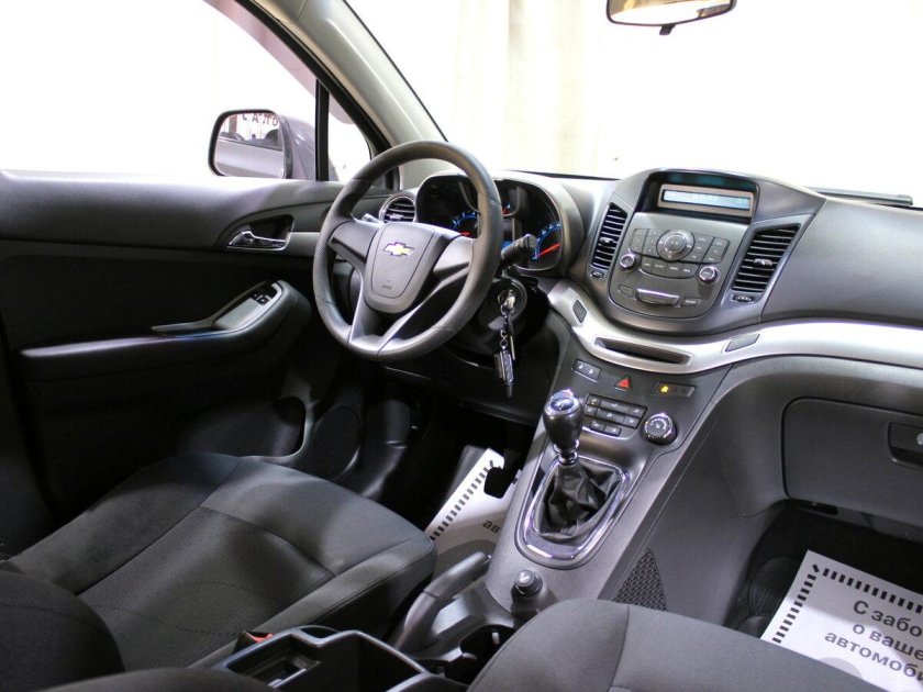 Chevrolet Orlando 2013 салон