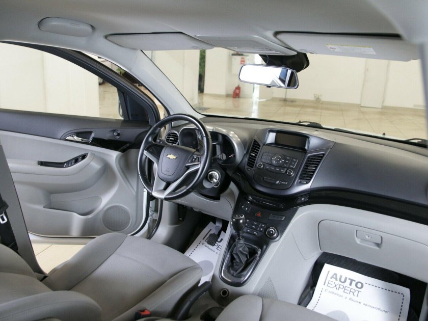 Шевроле Орландо 2012