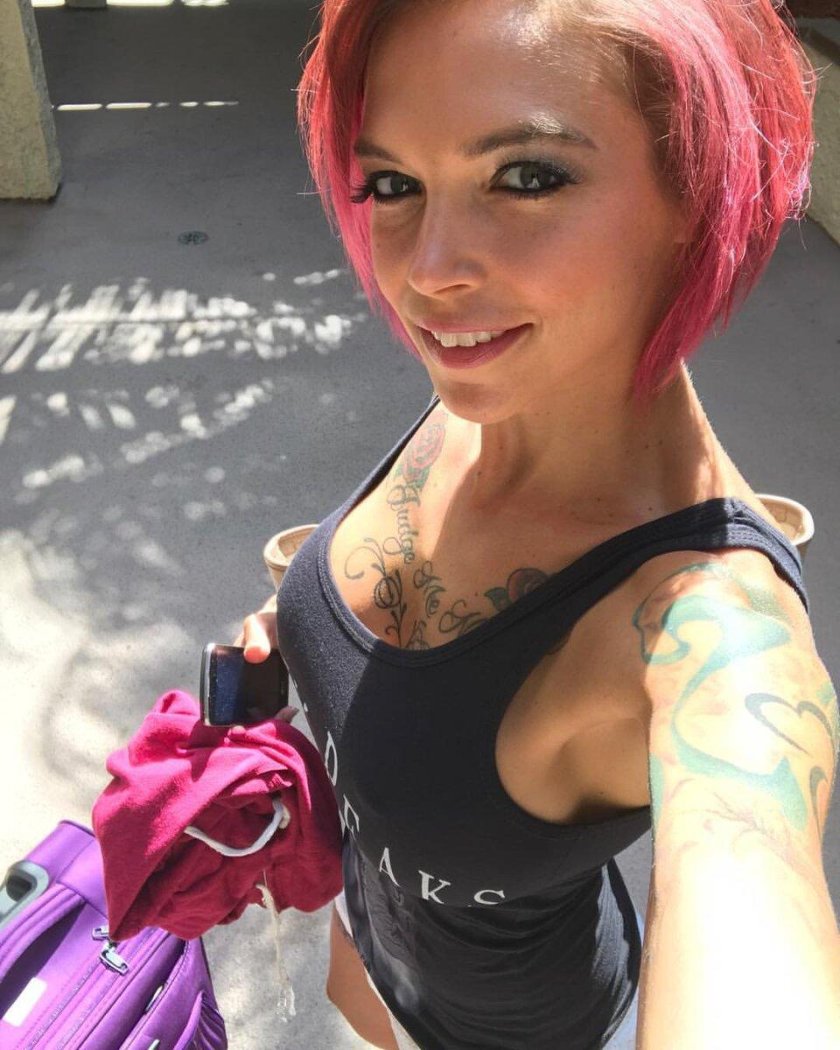Anna Bell