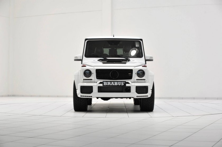 G63 Brabus белый