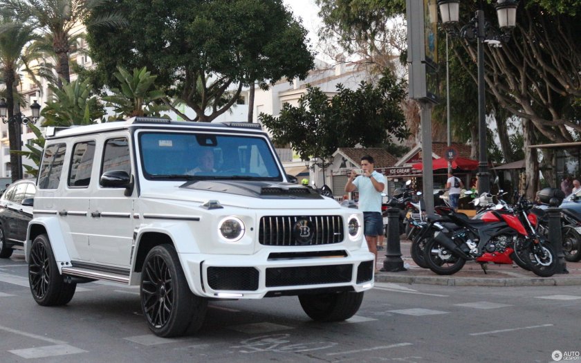 Mercedes-Benz g63 Brabus белый