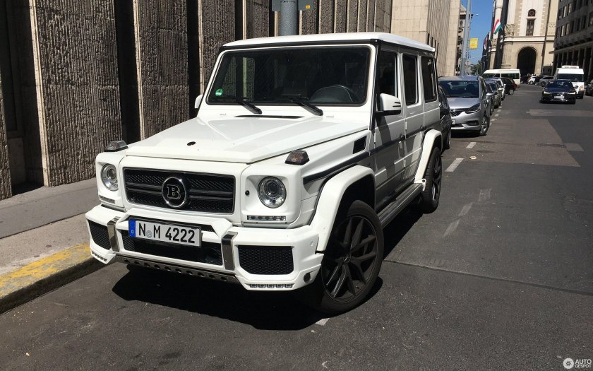 G63 Brabus белый