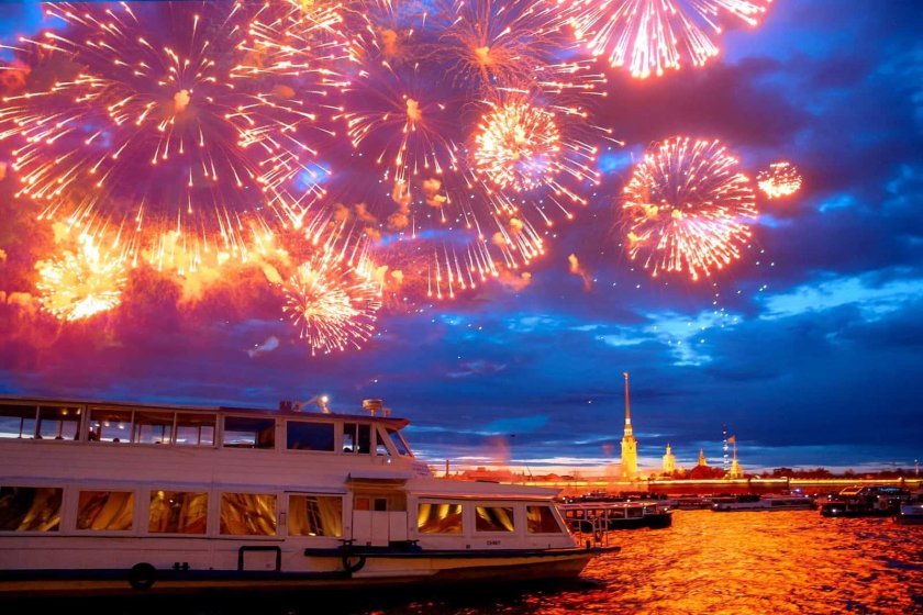 9 Мая в Москве. Салют Победы с теплохода!