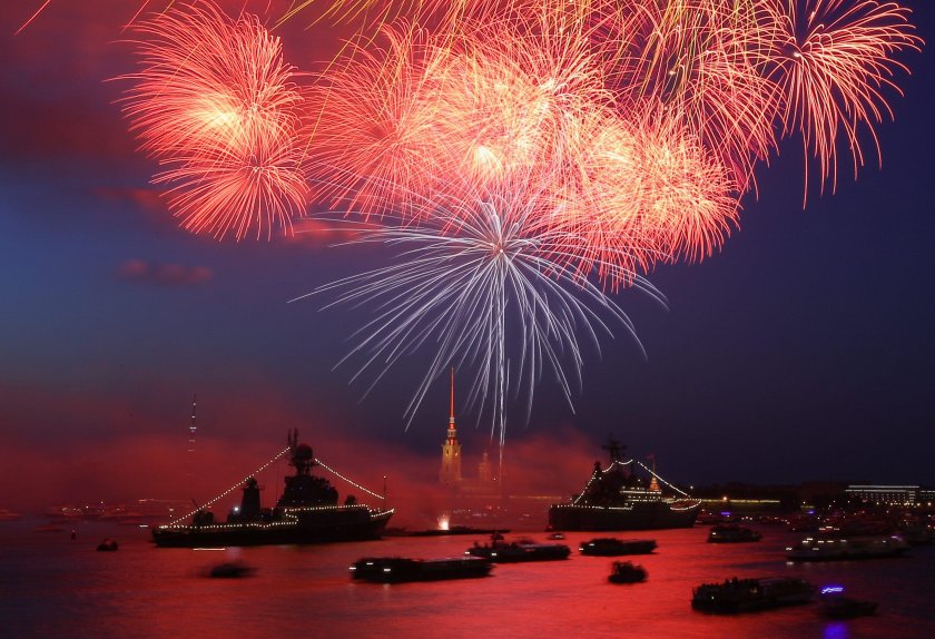 Салют ВМФ Петербург