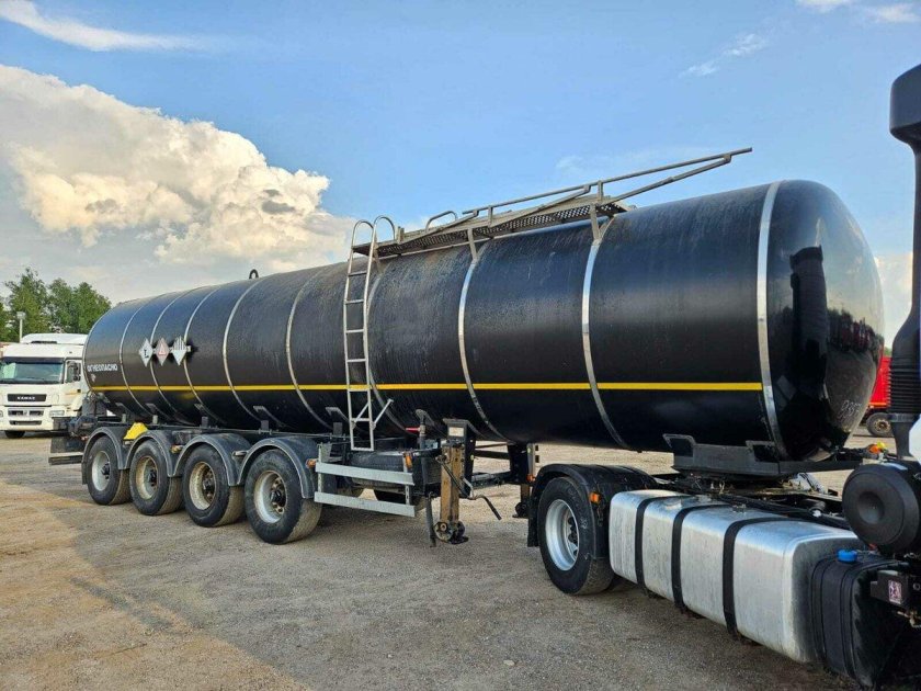 877721 Полуприцеп-цистерна