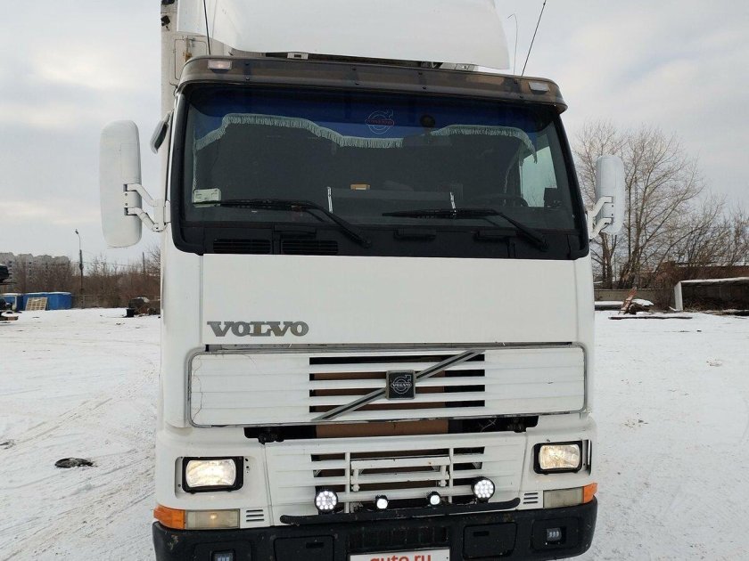 Тягач вольво 1997 года