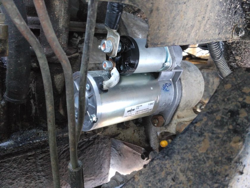 Где находится стартер УАЗ фермер