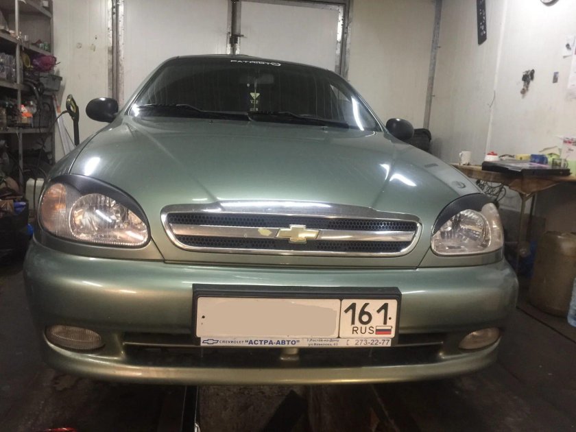 Chevrolet lanos реснички