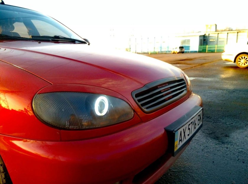 Chevrolet lanos линза