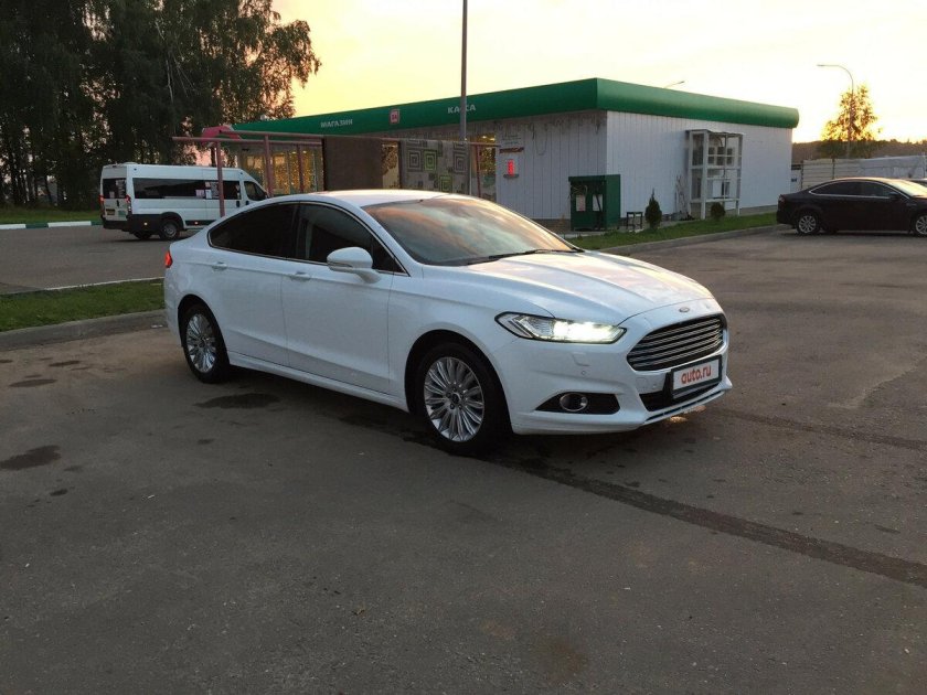 Форд Мондео 5 белый перламутр