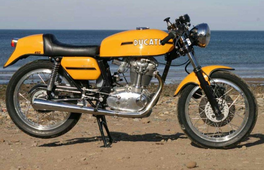 Ducati desmo450 MX
