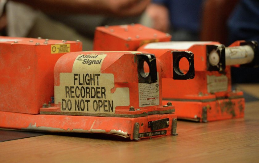 Бортовой самописец ми-8