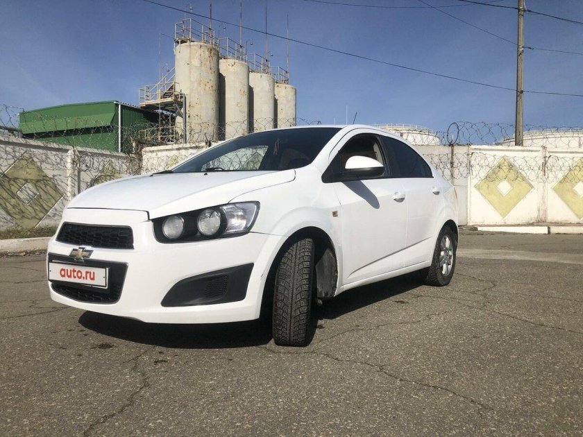 Купить Шевроле Авео в Феодосии