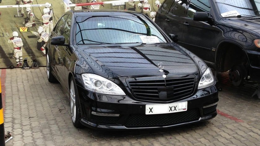 221 Мерседес 6.3 AMG