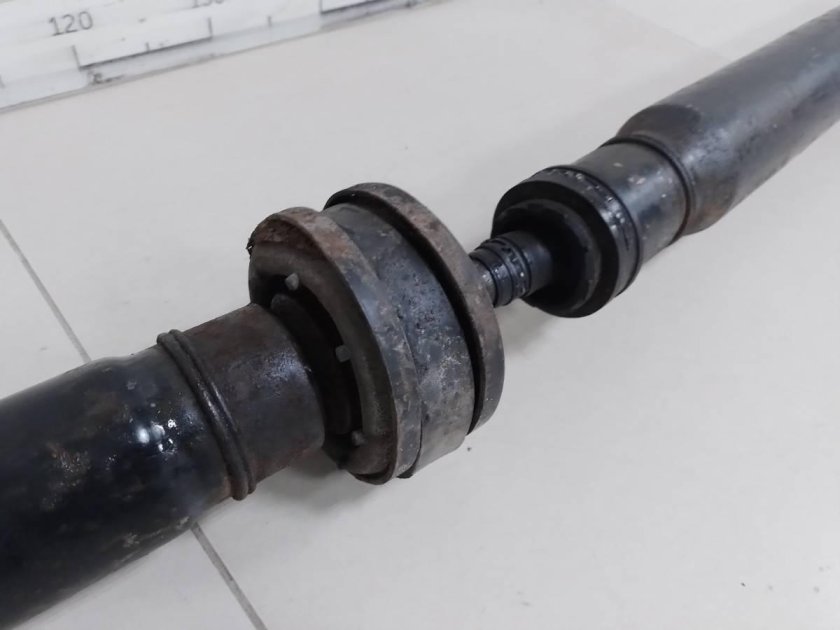 Вал карданный