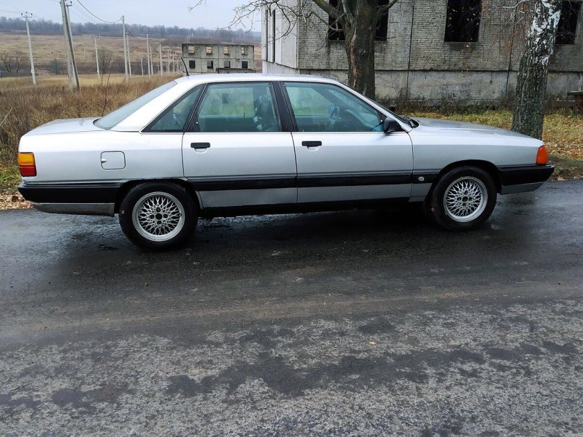 Ауди 100 1989