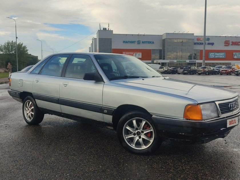 Ауди 100 1986