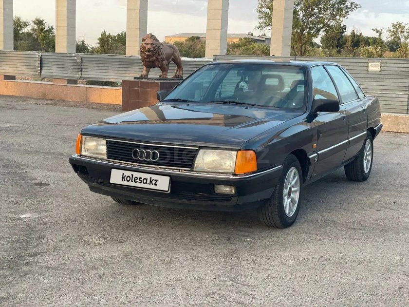 Ауди 100 1986г.