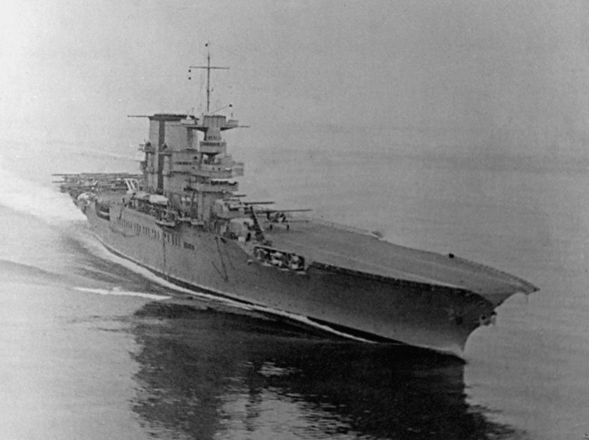 USS Саратога