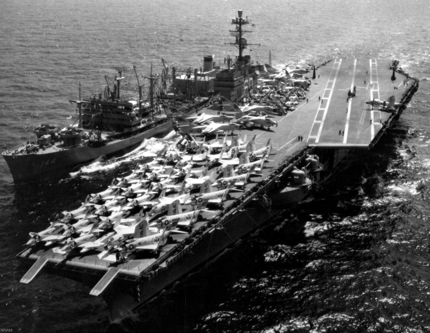 Авианосец Форрестол