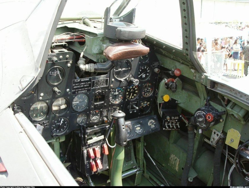 P-47 Thunderbolt кабина