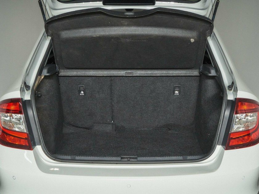 Шкода Рапид 2019 багажник