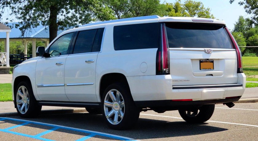 Cadillac Escalade ESV 2015
