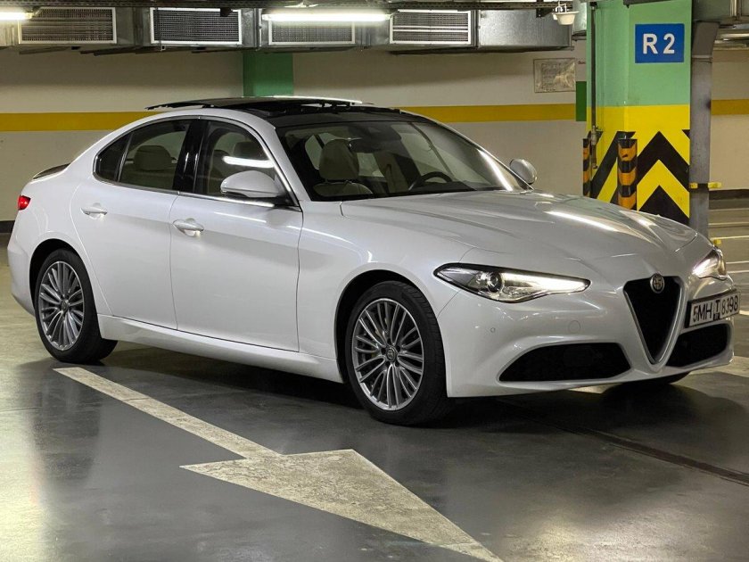 Alfa romeo giulia 952