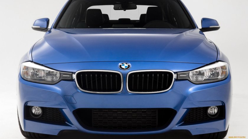 Машина BMW f30