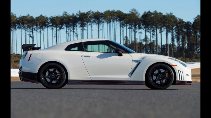 Ниссан ГТР нисмо