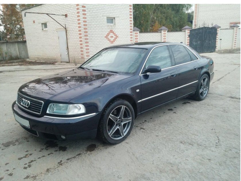 Ауди а 8 2001
