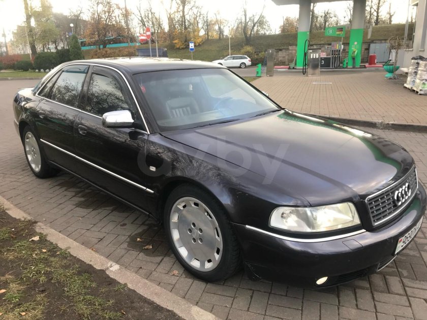 Ауди а 8 2000