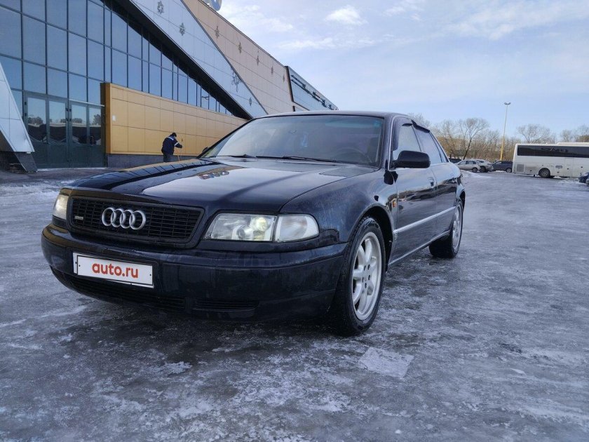 Ауди а 8 1999 года
