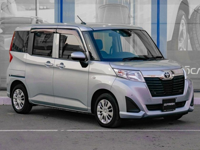 Toyota roomy 2020