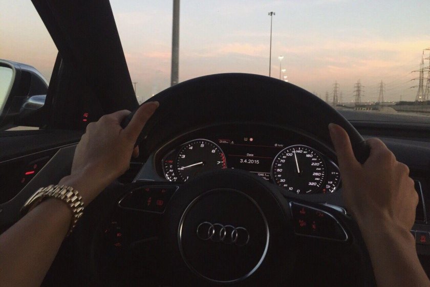 Машина Ауди Эстетика