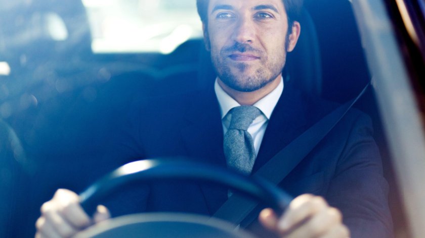 Человек за рулем
