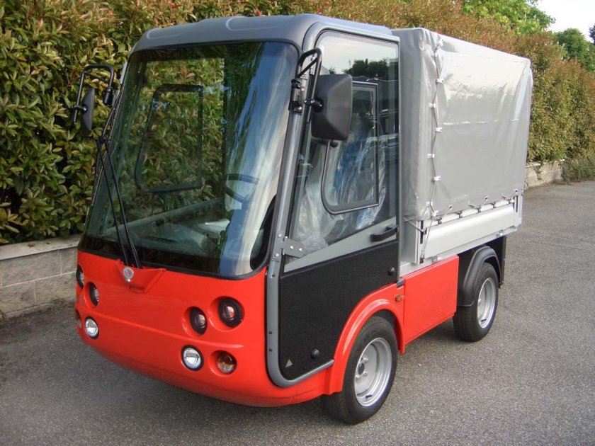 Грузовой электромобиль Гастон