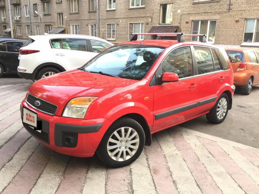 Форд Фьюжн 2007 красный